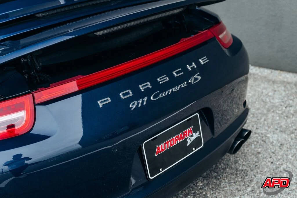 2015 Porsche 991 Carrera 4S - Image 30 of 31
