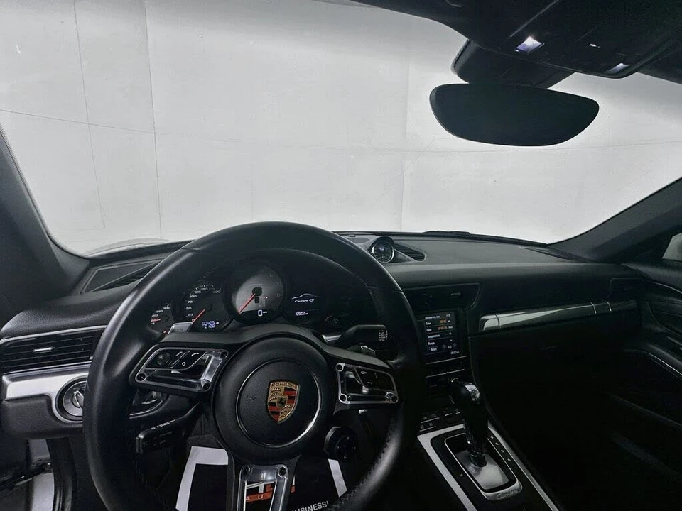 2015 Porsche 991 Carrera 4S - Image 10 of 19