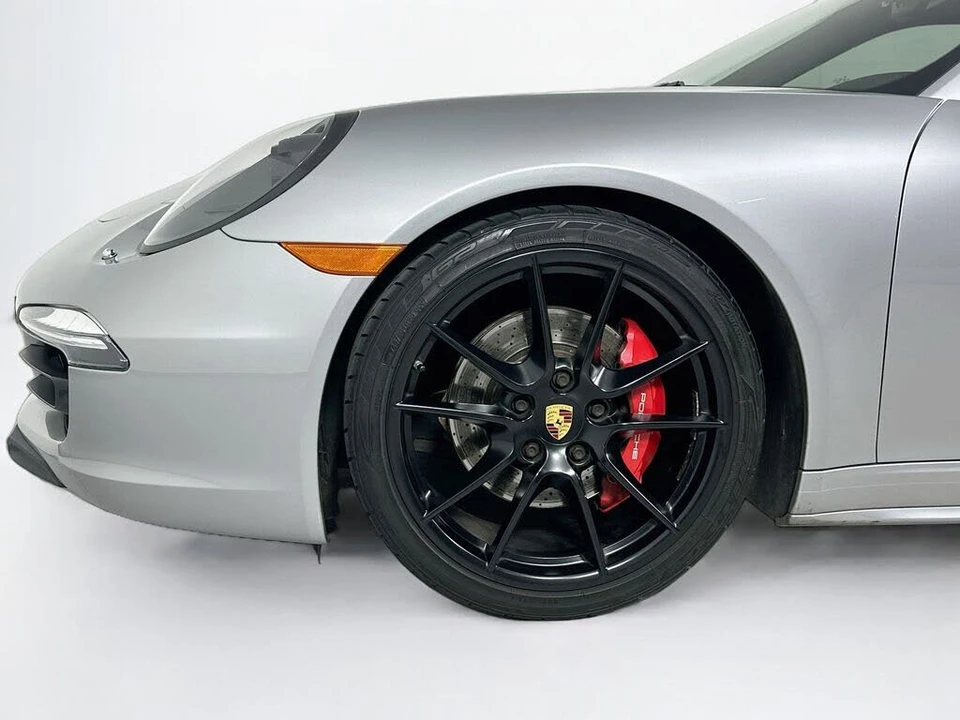 2015 Porsche 991 Carrera 4S - Image 17 of 19