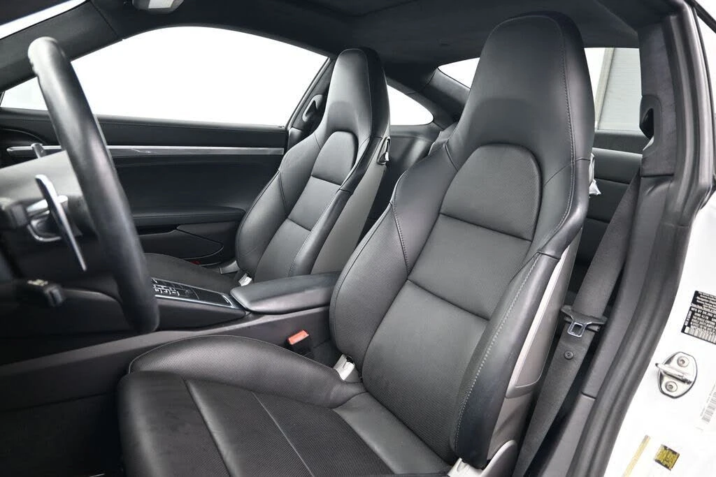 2015 Porsche 991 Carrera 4S - Image 5 of 6
