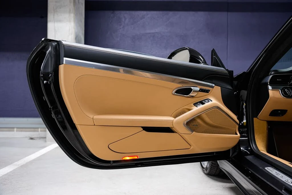 2015 Porsche 991 Carrera 4S - Image 26 of 31
