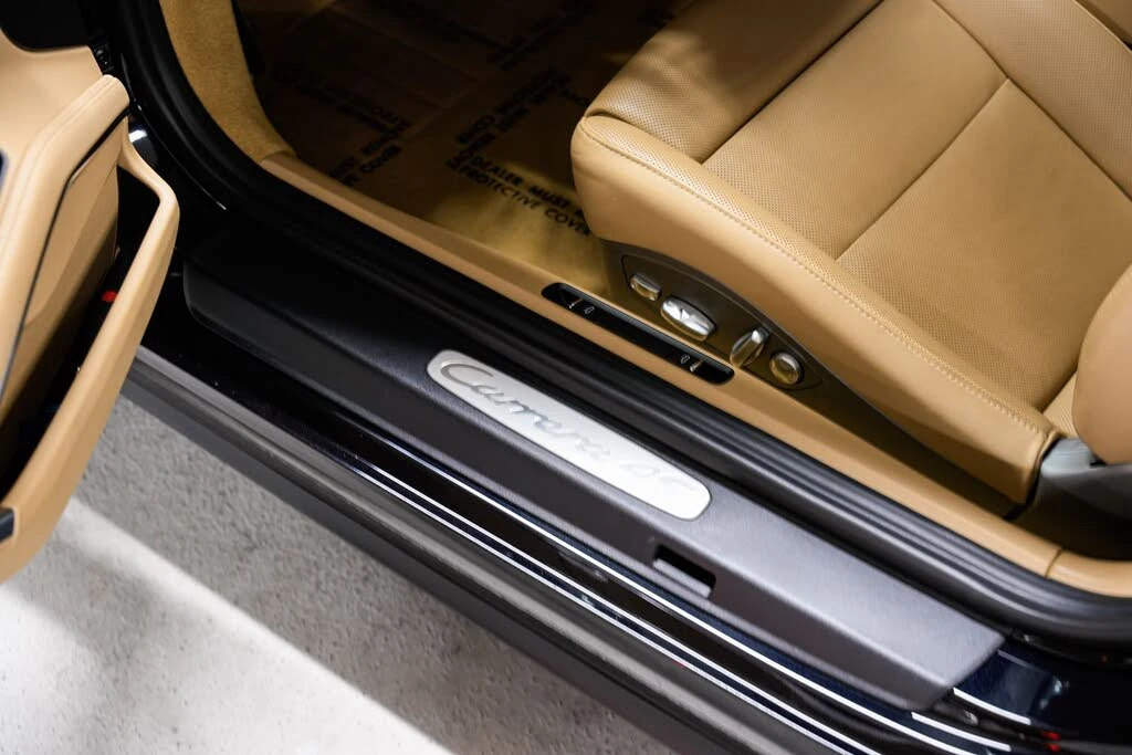 2015 Porsche 991 Carrera 4S - Image 25 of 31