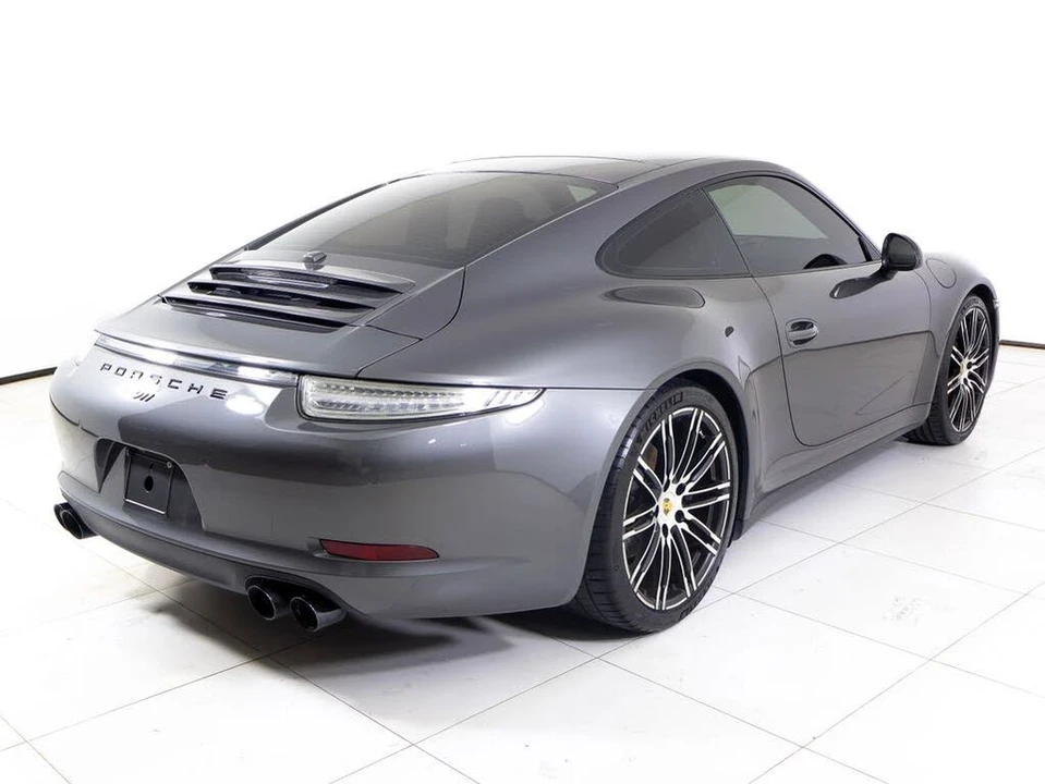 2015 Porsche 991 Carrera 4S - Image 25 of 29