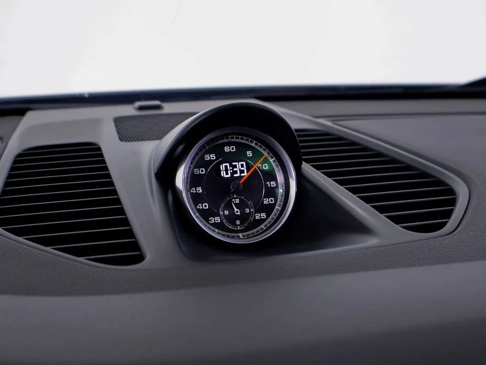 2015 Porsche 991 Carrera 4S - Image 14 of 29