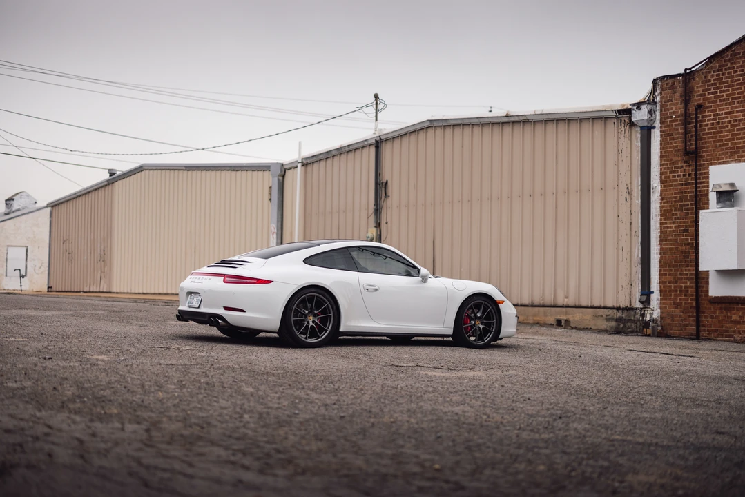 2015 Porsche 991 Carrera 4S - Image 23 of 31