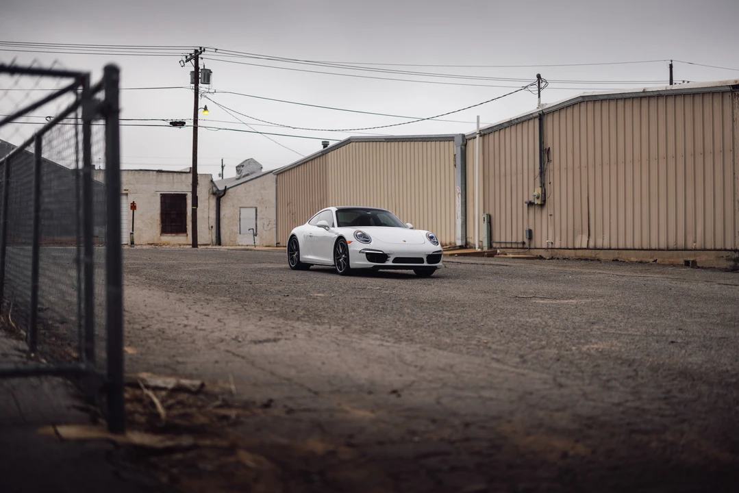 2015 Porsche 991 Carrera 4S - Image 2 of 31