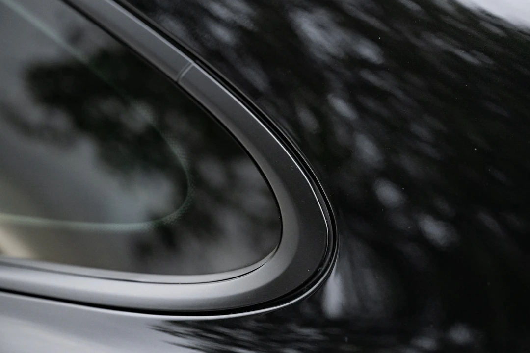 2015 Porsche 991 Carrera 4S - Image 24 of 31