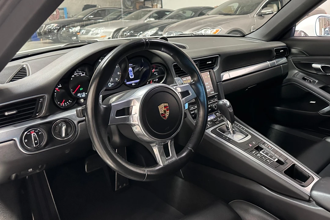 2015 Porsche 991 Carrera 4S - Image 31 of 31
