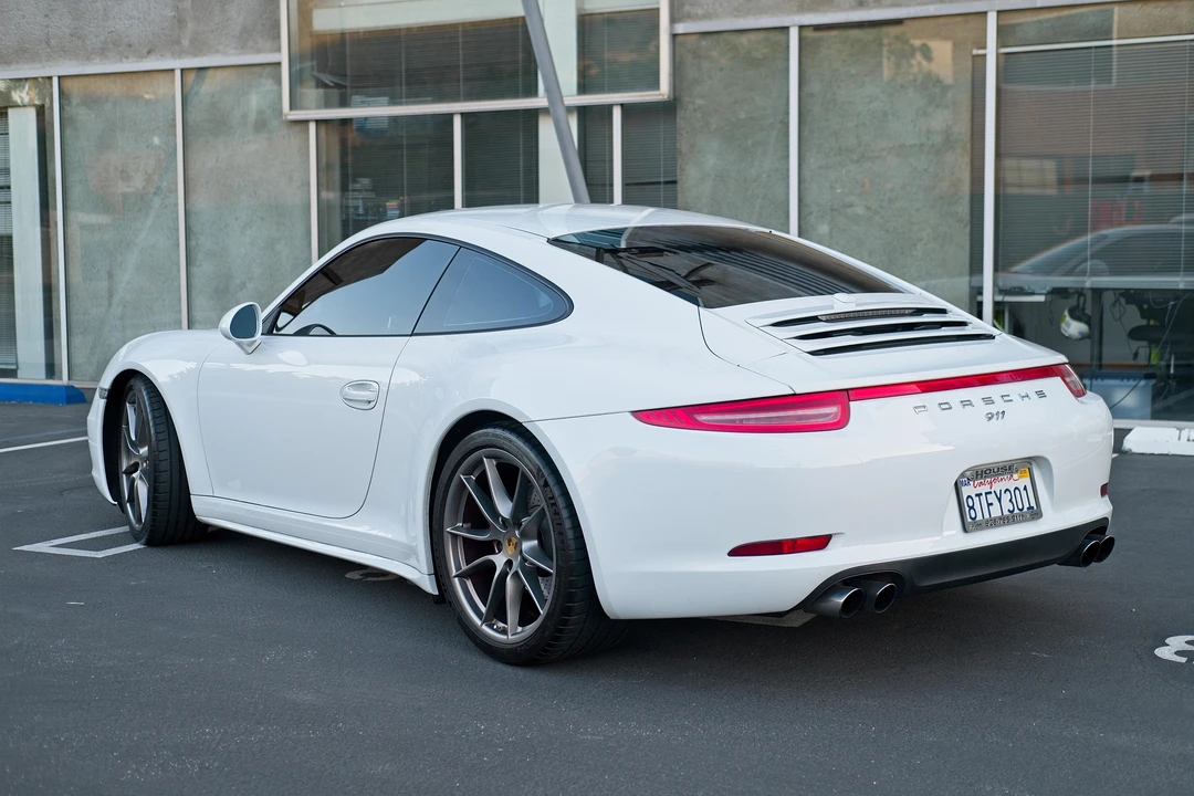 2015 Porsche 991 Carrera 4S - Image 7 of 30