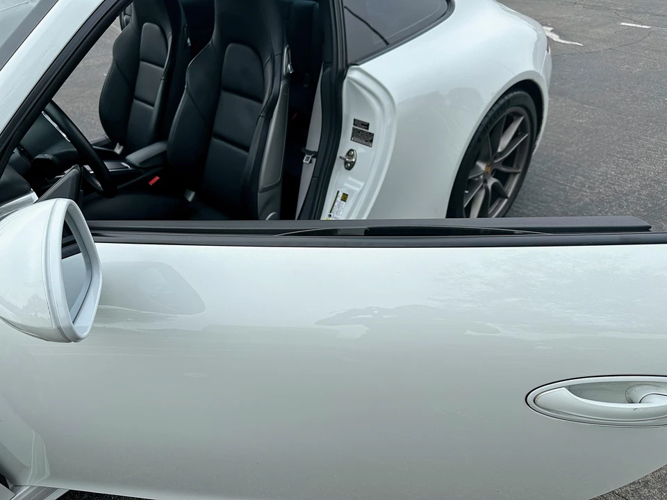 2015 Porsche 991 Carrera 4S - Image 20 of 30