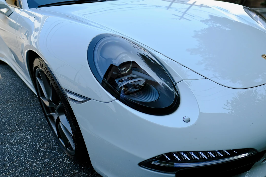 2015 Porsche 991 Carrera 4S - Image 15 of 30