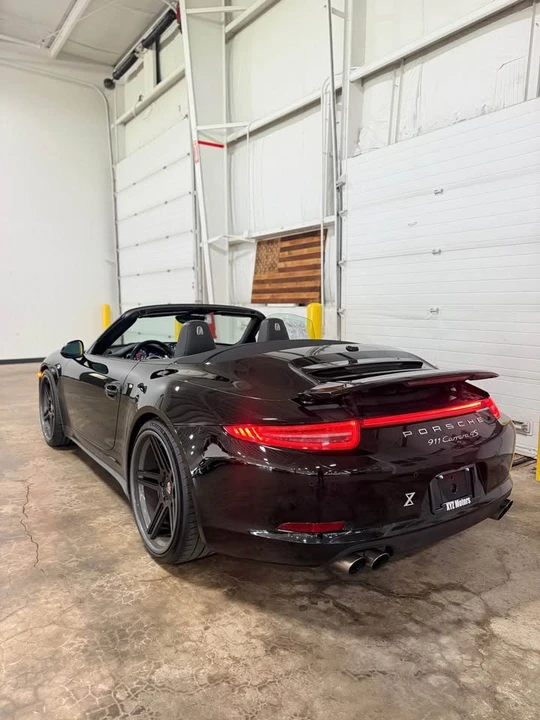 2015 Porsche 991 Carrera 4S - Image 4 of 9