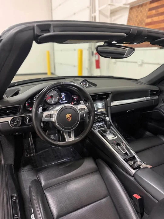 2015 Porsche 991 Carrera 4S - Image 6 of 9