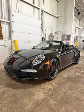 2015 Porsche 911 Carrera 4S