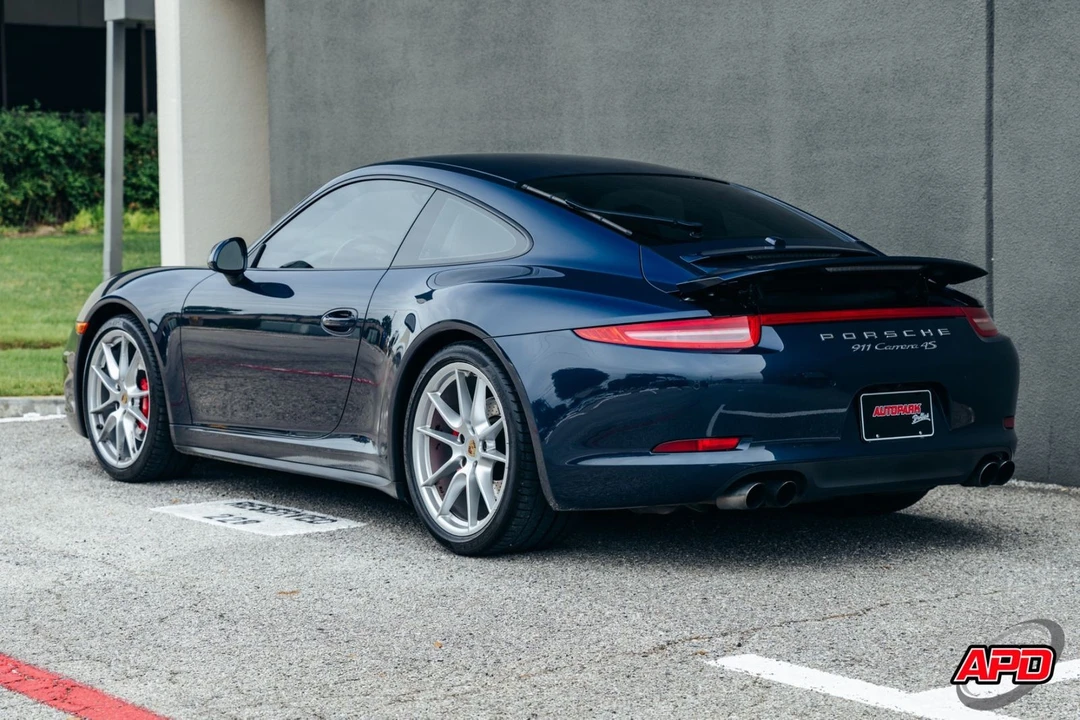 2015 Porsche 991 Carrera 4S - Image 9 of 12