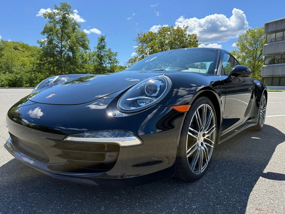 2015 Porsche 991 Carrera 4S - Image 9 of 23