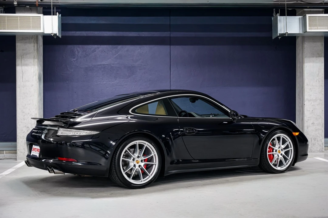 2015 Porsche 991 Carrera 4S - Image 3 of 31