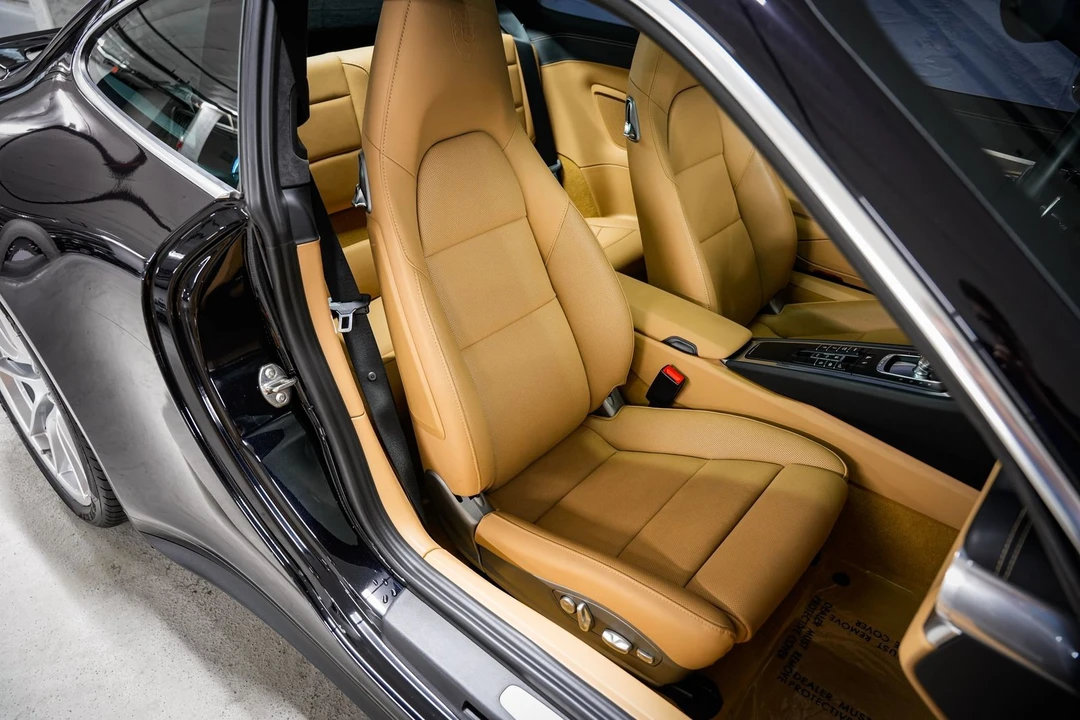 2015 Porsche 991 Carrera 4S - Image 29 of 31