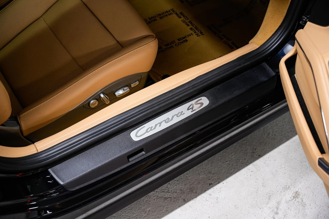 2015 Porsche 991 Carrera 4S - Image 28 of 31