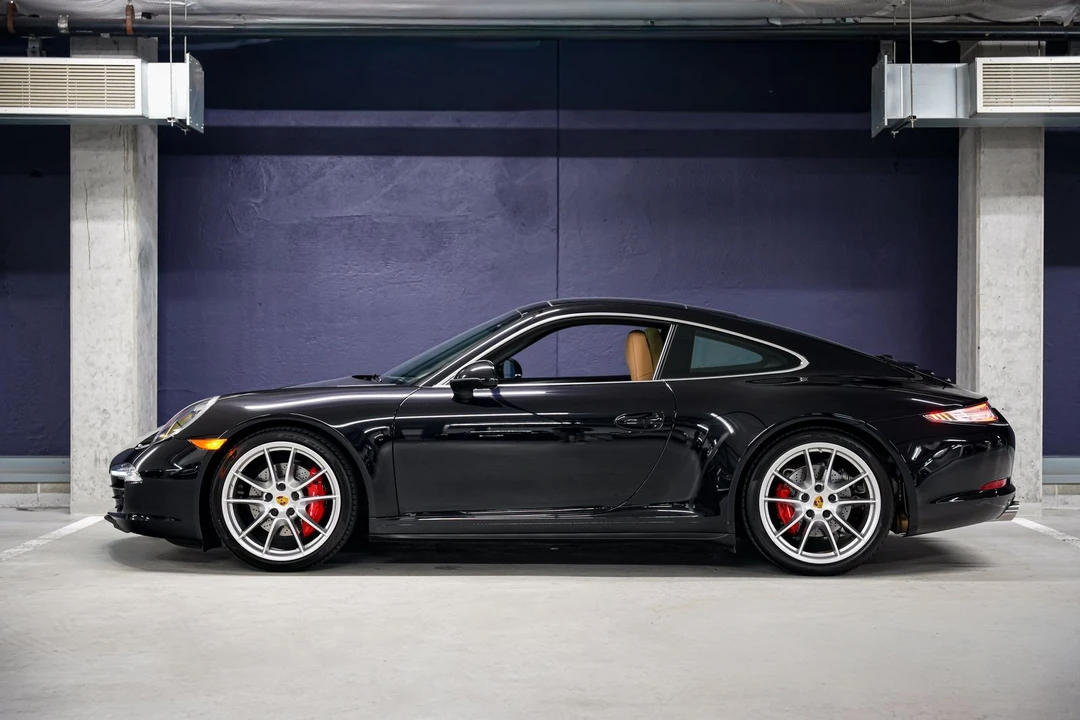 2015 Porsche 991 Carrera 4S - Image 7 of 31