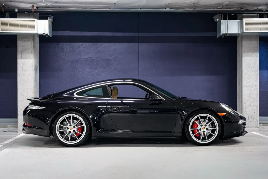 2015 Porsche 991 Carrera 4S - Image 2 of 31