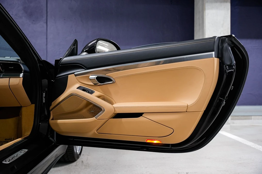2015 Porsche 991 Carrera 4S - Image 27 of 31