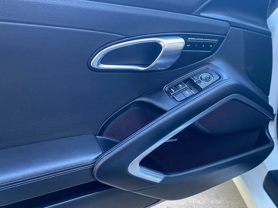2015 Porsche 991 Carrera - Image 9 of 19
