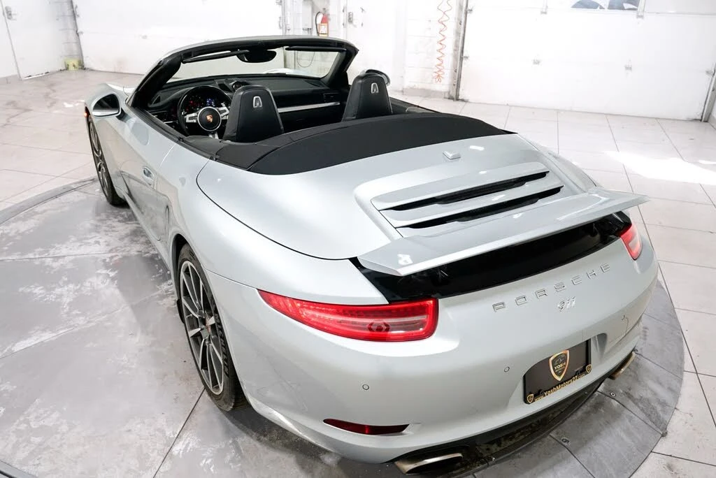 2015 Porsche 991 Carrera - Image 9 of 31
