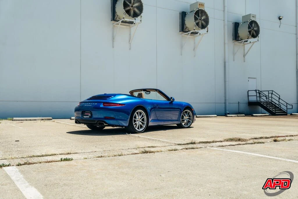 2015 Porsche 991 Carrera - Image 16 of 31