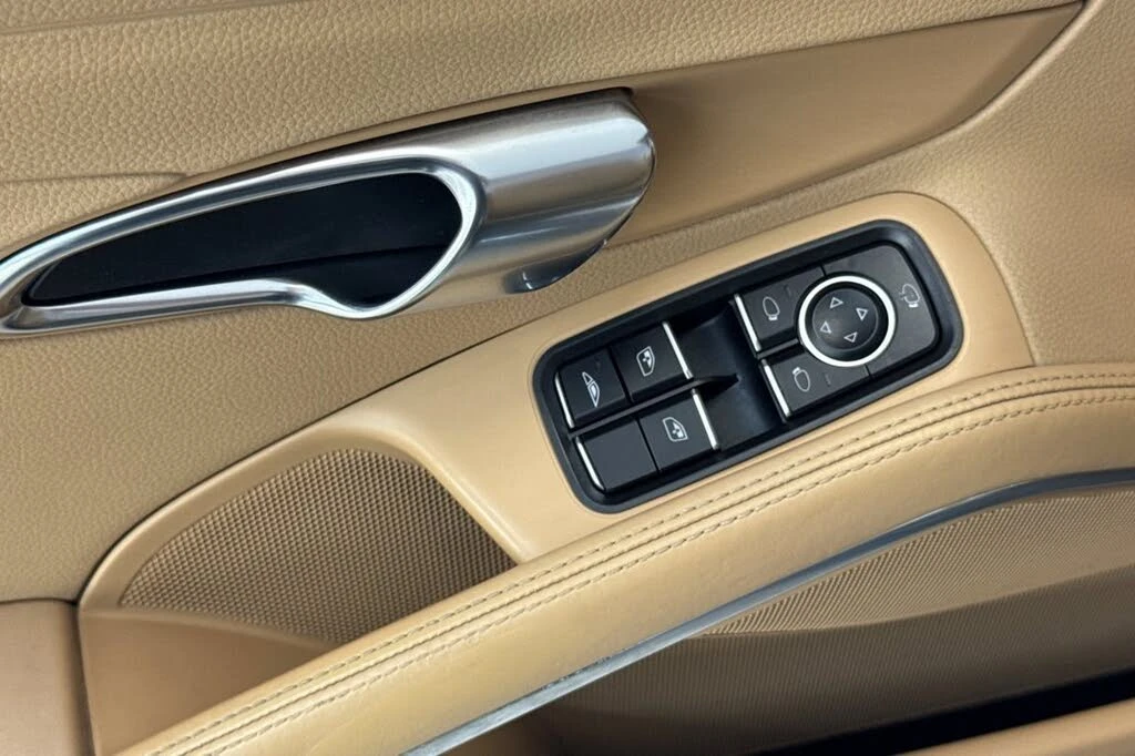 2015 Porsche 991 Carrera - Image 14 of 31