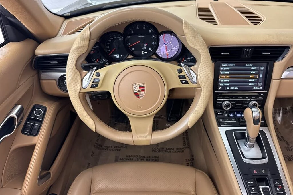 2015 Porsche 991 Carrera - Image 27 of 31