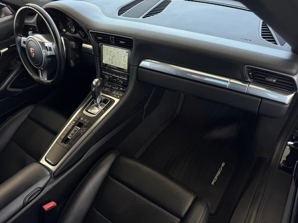 2015 Porsche 991 Carrera - Image 24 of 31