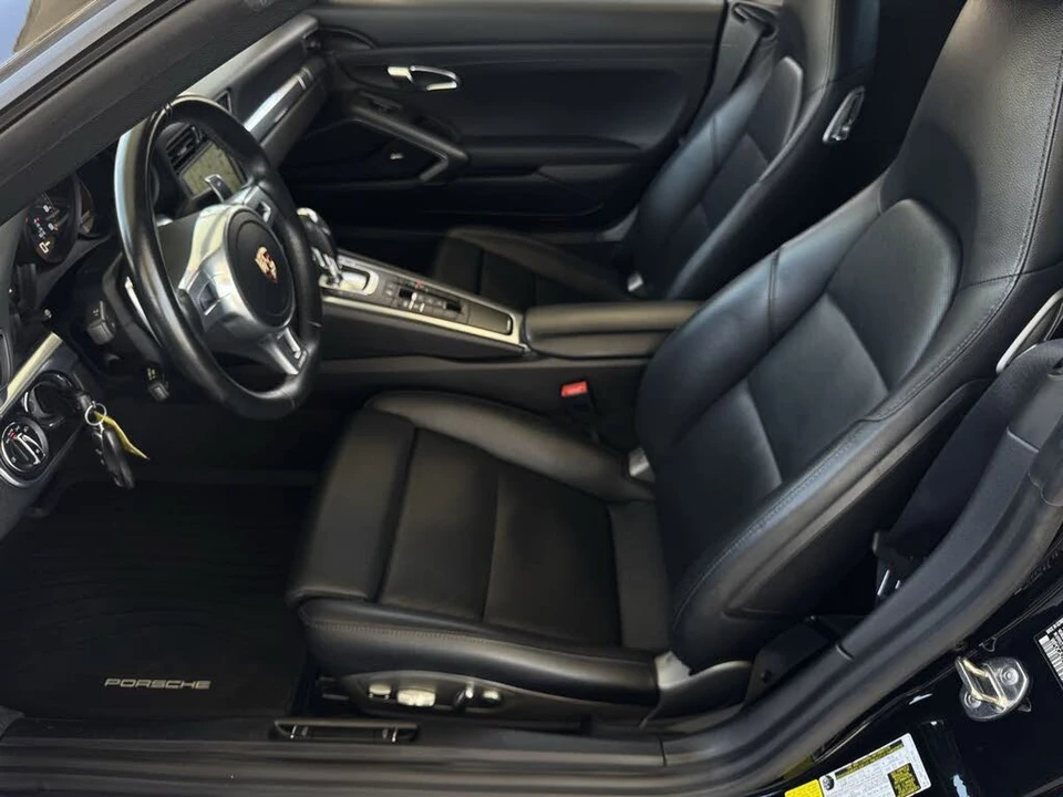 2015 Porsche 991 Carrera - Image 17 of 31