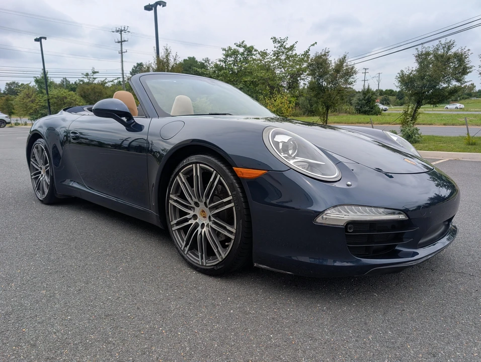 2015 Porsche 991 Carrera - Image 16 of 31