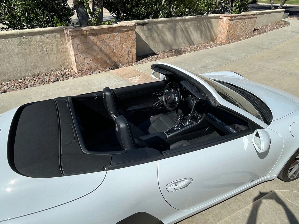 2015 Porsche 991 Carrera - Image 11 of 14