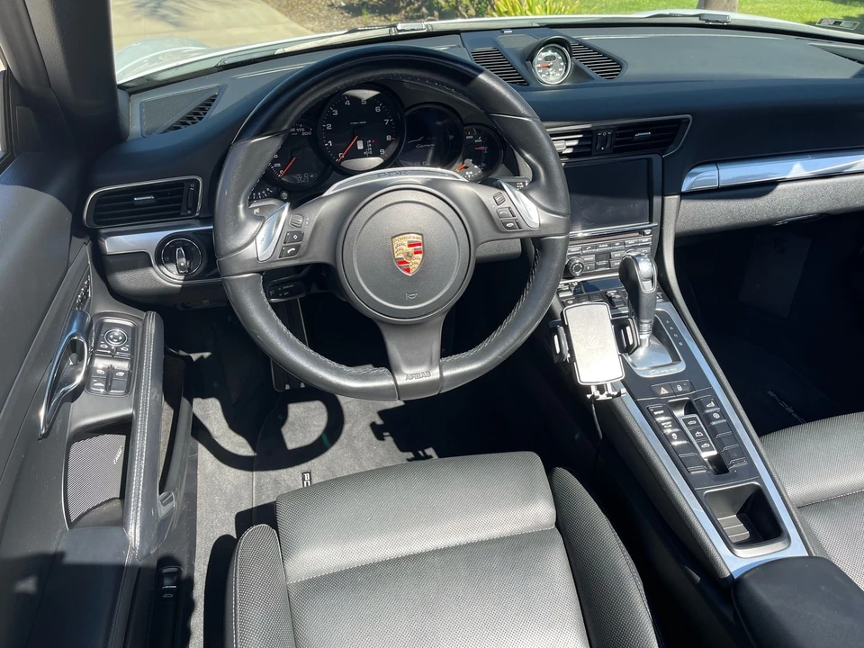 2015 Porsche 991 Carrera - Image 10 of 14
