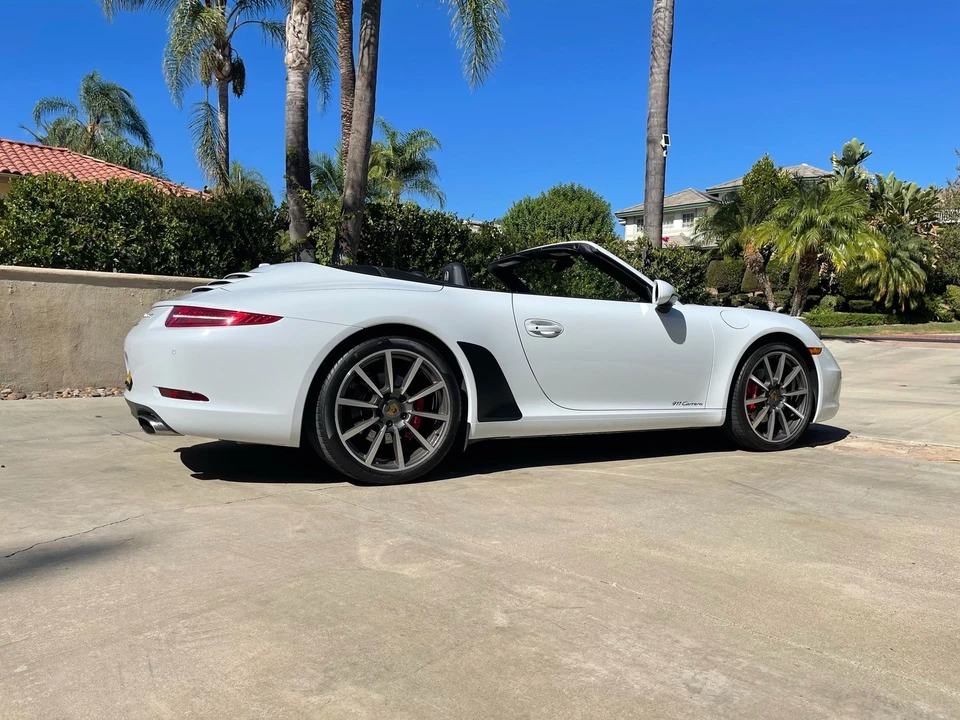 2015 Porsche 991 Carrera - Image 2 of 14