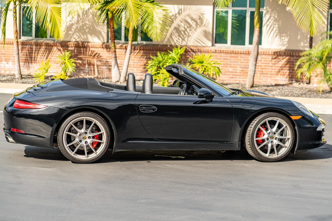 2015 Porsche 991 Carrera - Image 10 of 31