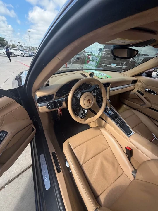 2015 Porsche 991 Carrera - Image 9 of 12
