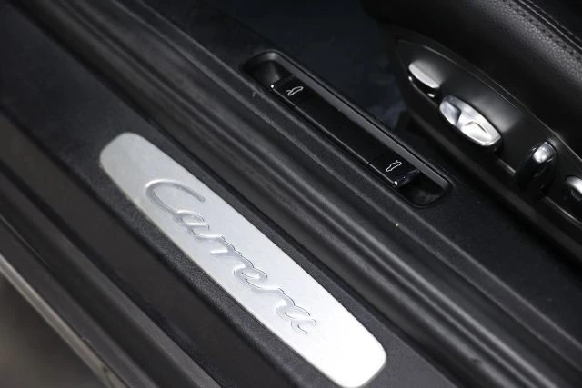 2015 Porsche 991 Carrera - Image 14 of 31