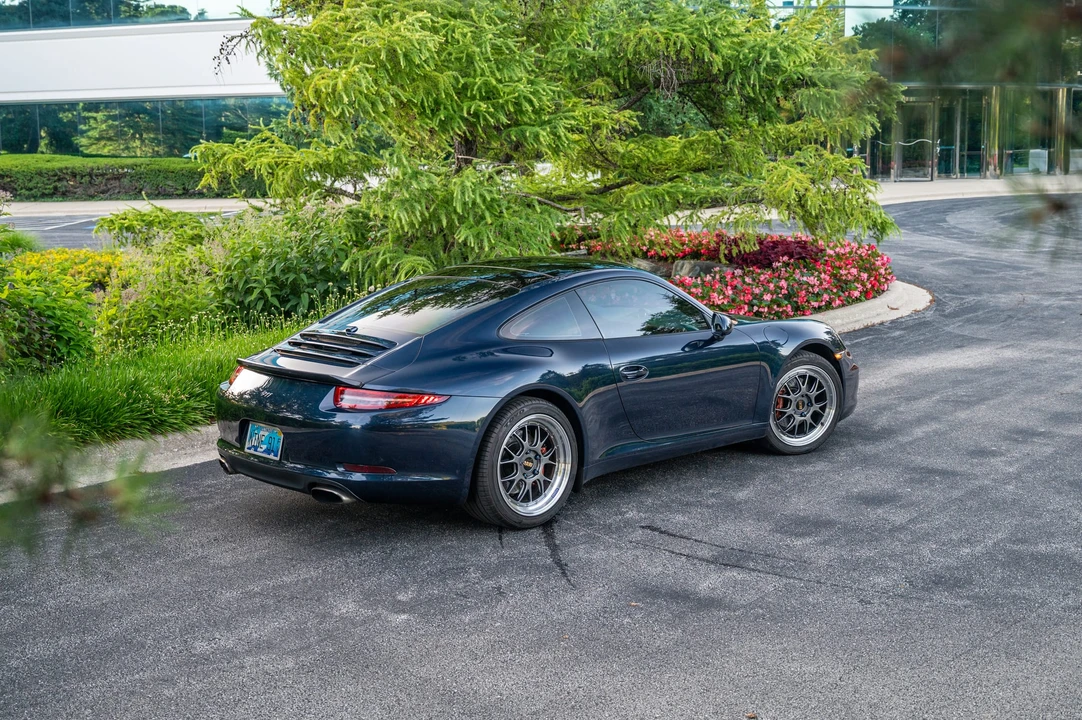 2015 Porsche 991 Carrera - Image 14 of 31