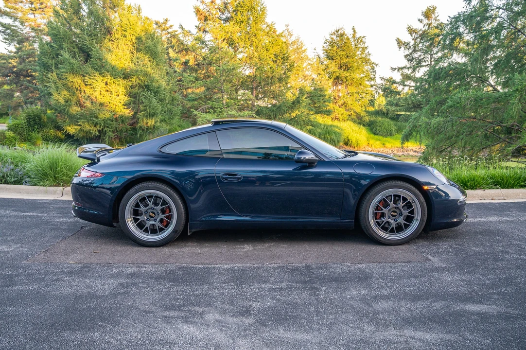 2015 Porsche 991 Carrera - Image 16 of 31