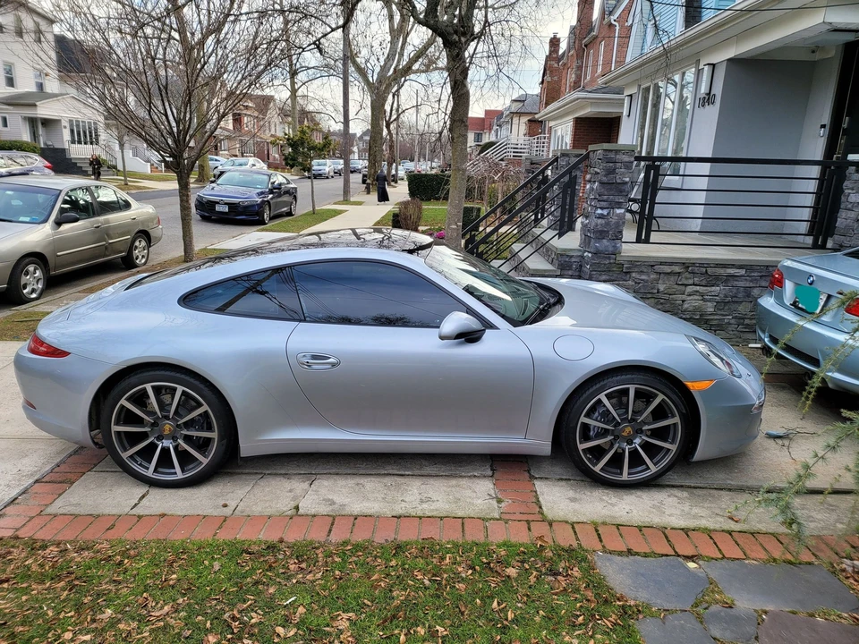 2015 Porsche 991 Carrera - Image 2 of 8
