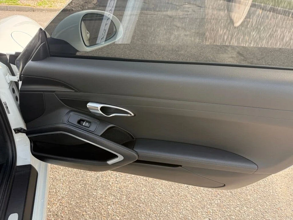 2015 Porsche 991 Carrera - Image 15 of 18