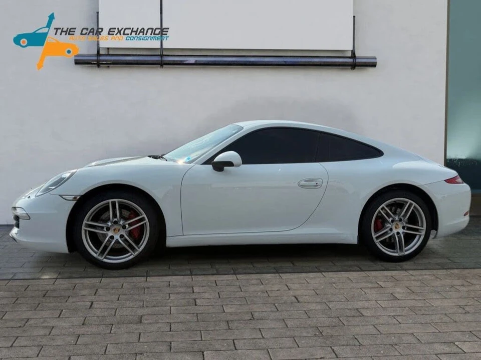 2015 Porsche 991 Carrera - Image 2 of 18