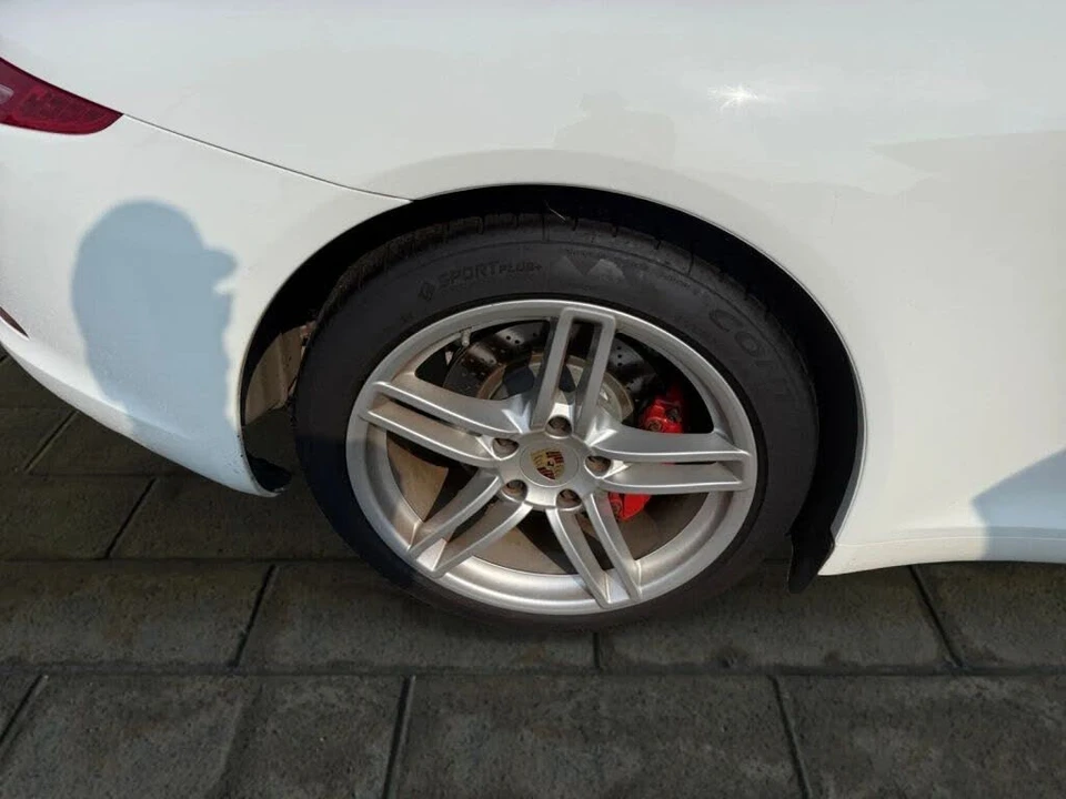 2015 Porsche 991 Carrera - Image 13 of 18
