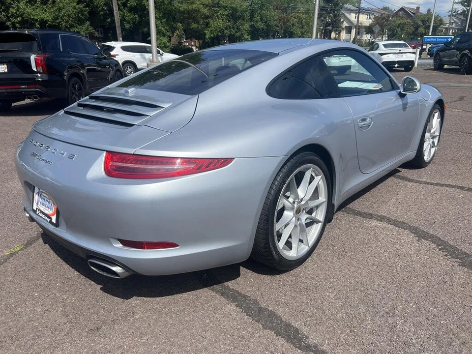 2015 Porsche 991 Carrera - Image 7 of 29