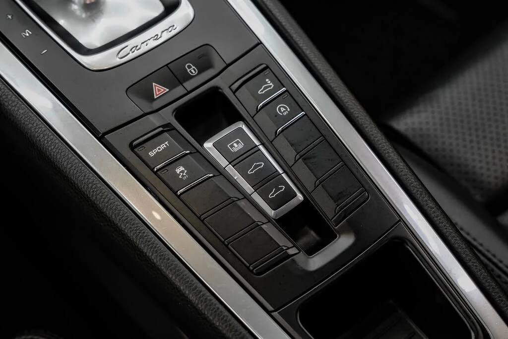 2015 Porsche 991 Carrera - Image 25 of 31