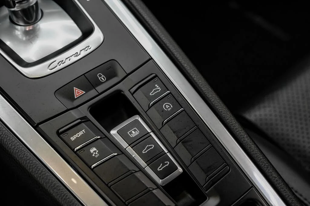 2015 Porsche 991 Carrera - Image 27 of 31