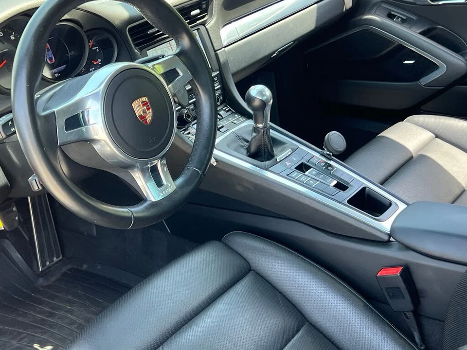 2015 Porsche 991 Carrera - Image 4 of 31